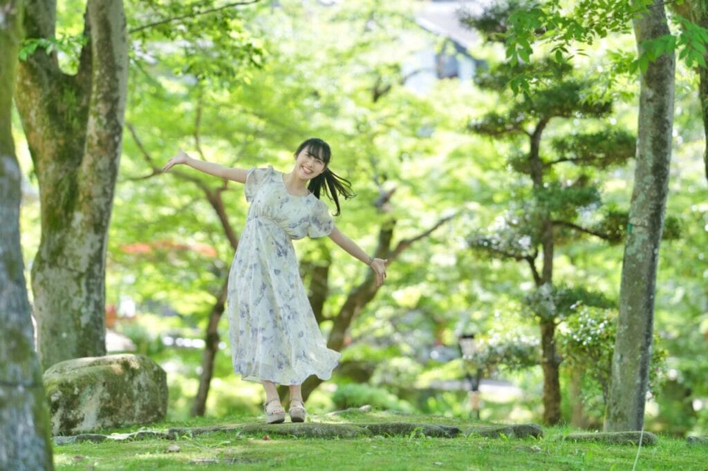 幸せそうな女性