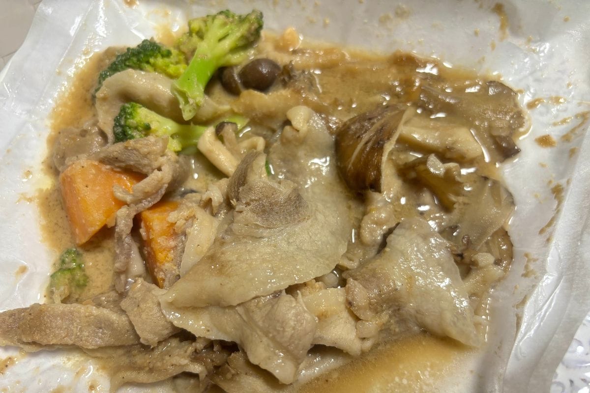 豚バラと季節野菜のパピヨット
