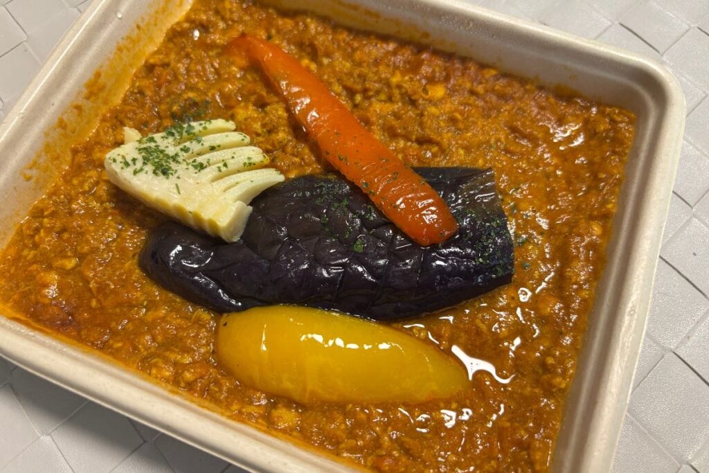 デリピックス 鶏ひき肉のキーマカレー タイム風味